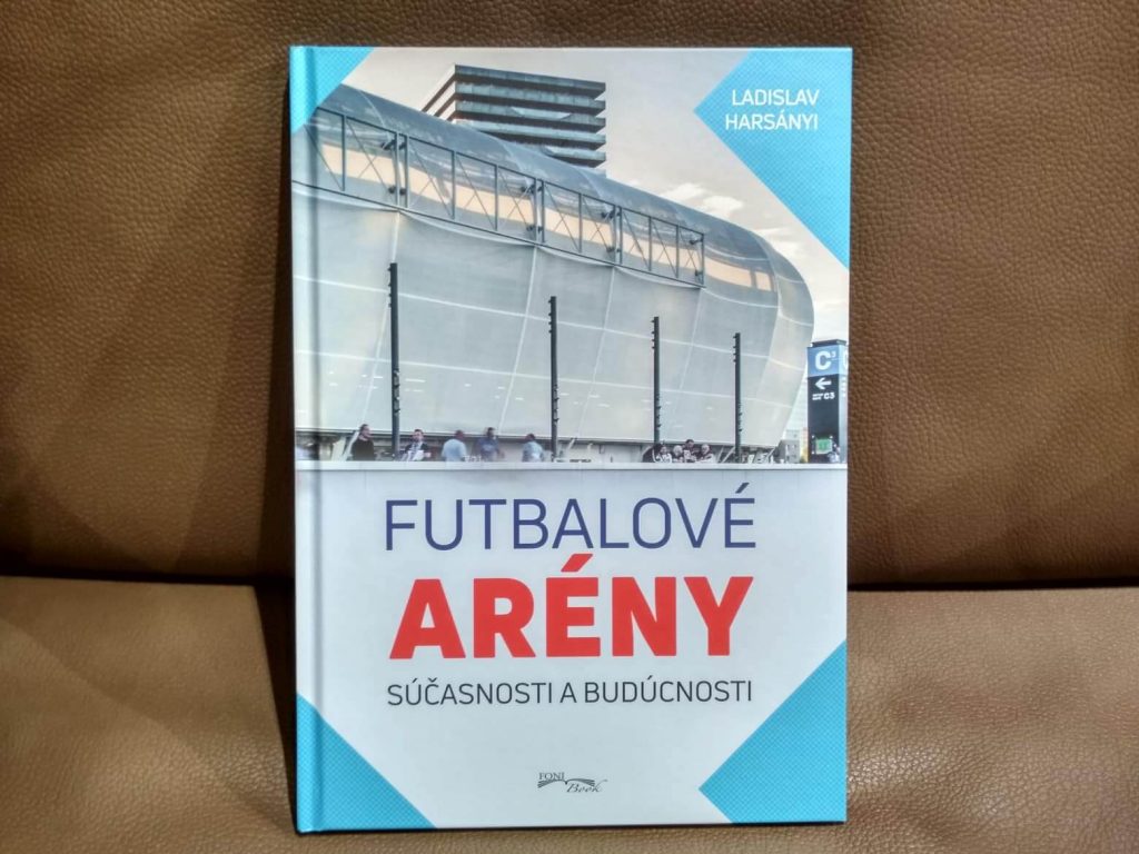 Kniha Futbalové arény 